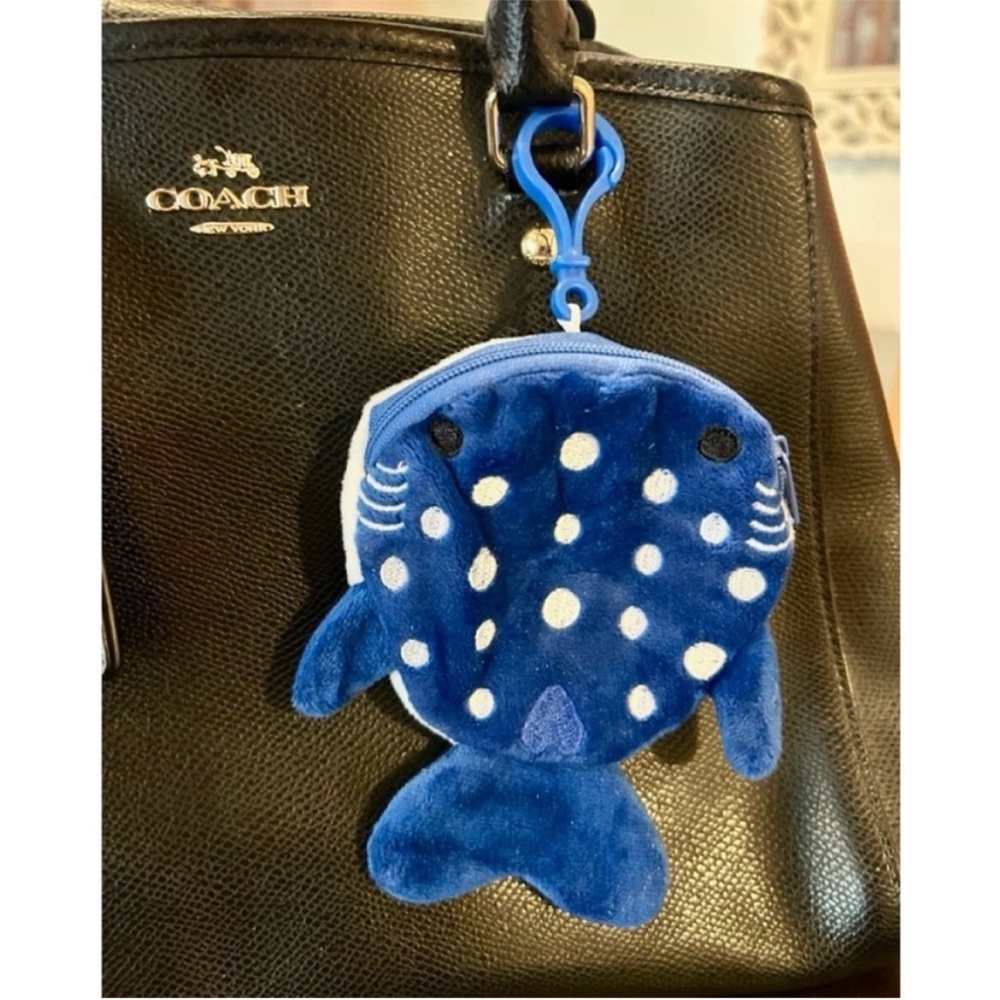 NEW Shark Bag Charm Zip Pouch Mini Bag Cute Adorable Keychain Bright Blue Plush